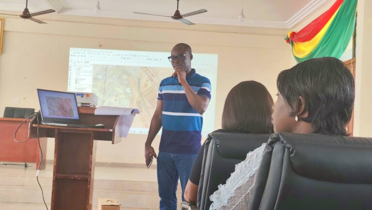 𝐒𝐇𝐀𝐌𝐀 𝐃𝐈𝐒𝐓𝐑𝐈𝐂𝐓 𝐀𝐒𝐒𝐄𝐌𝐁𝐋𝐘 𝐌𝐀𝐍𝐀𝐆𝐄𝐌𝐄𝐍𝐓 𝐃𝐄𝐋𝐈𝐁𝐄𝐑𝐀𝐓𝐄𝐒 𝐎𝐍 𝐌𝐀𝐑𝐊𝐄𝐓 𝐑𝐄𝐋𝐎𝐂𝐀𝐓𝐈𝐎𝐍 𝐀𝐍𝐃 𝐈𝐍𝐅𝐑𝐀𝐒𝐓𝐑𝐔𝐂𝐓𝐔𝐑𝐄 𝐃𝐄𝐕𝐄𝐋𝐎𝐏𝐌𝐄𝐍𝐓 𝐅𝐎𝐋𝐋𝐎𝐖𝐈𝐍𝐆 𝐓𝐇𝐄 𝐁𝐈𝐆 𝐏𝐔𝐒𝐇 𝐏𝐑𝐎𝐉𝐄𝐂𝐓